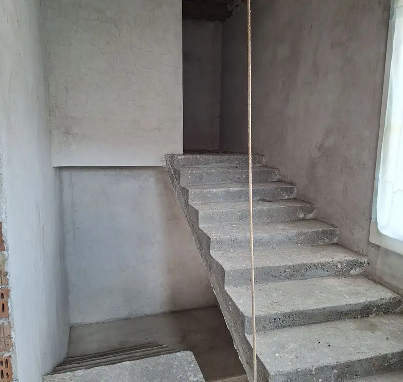 BRASADAS vinde casa individuala 8 cam 8.6a zona Baritiu.