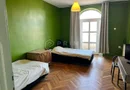 Casă spațioasă de închiriat pentru cazare muncitori, în Corunca