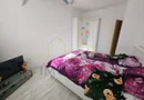 3 Camere. 2 Bai. Apartament pe 2 nivele. Pretabil investitie.