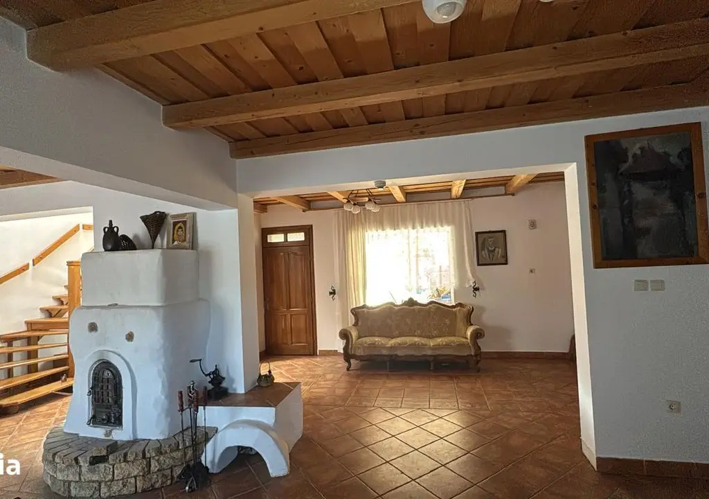 BRASADAS vinde casa în zona Titulescu.