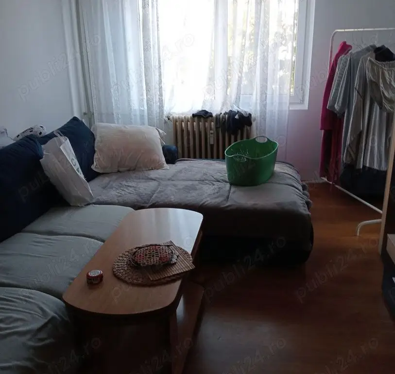 Particular vând schimb 3cam Piata Rahova