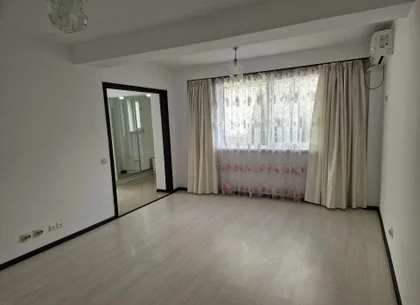 Vanzare apartament 3 camere, Bucureşti, Sector 3, Str Ilioara