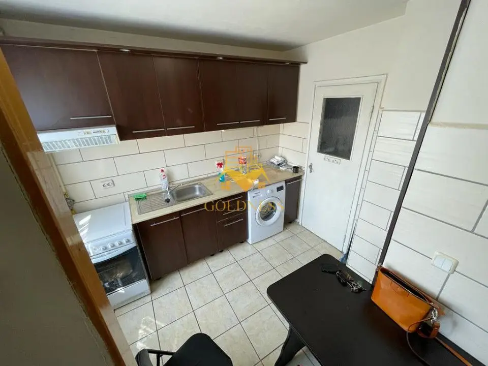 3 camere decomandate, Manastur, Piata Flora, Calvaria, Penny