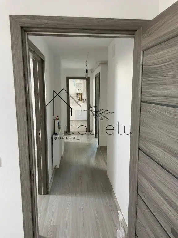 Apartament de vânzare | 3 camere | 67 MPU | Mansardă (4/4)