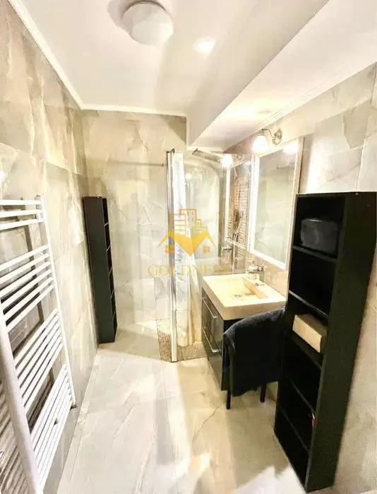 2 camere decomandate, parcare, Floresti zona Vivo, Valea Garbaului