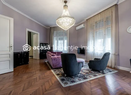 Apartament spatios cu 3 camere de LUX pe Metianu Comision 0