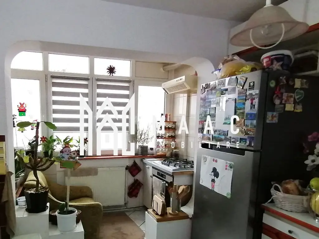 Apartament 3 camere IDecomandat I Zona Vasile Aaron