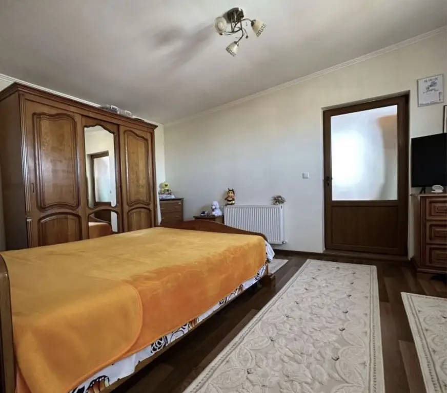 Apartament zona Titulescu