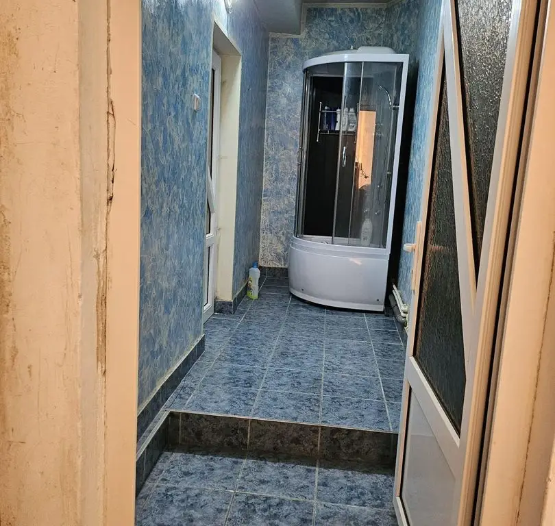 BRASADAS vinde casa individuala zona DARA cu 5 cam si teren 4ari.