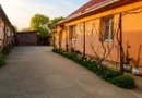 Casă individuală, teren generos de 1.348mp, poziție centrală, Giarmata