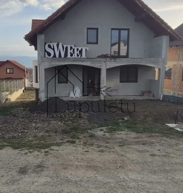 Casă Individuală cu Mandarda înaltă | 150 MPU | Șura-Mare