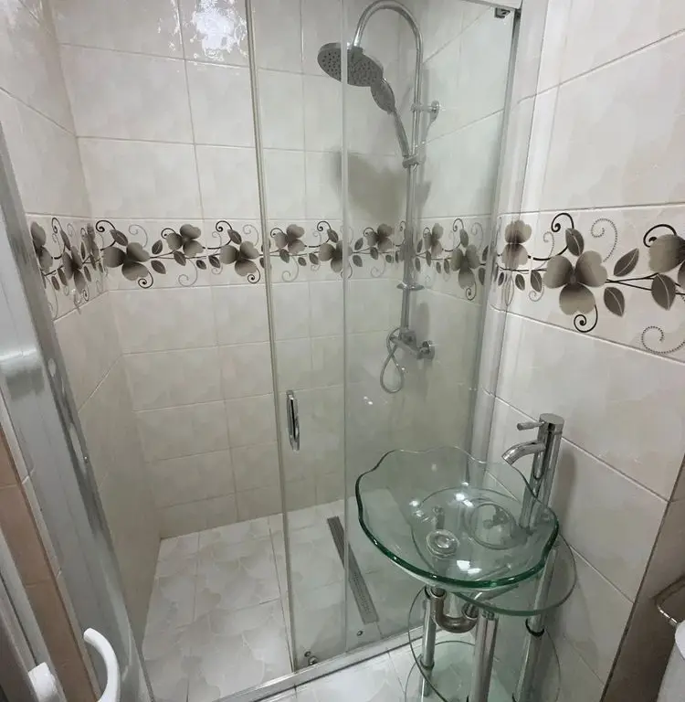 BRASADAS vinde ap 2 cam 33 mp. etaj 1/4 Micro 14.