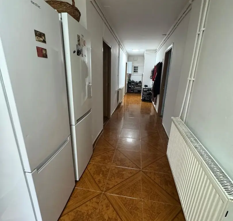 Casă P+M pe strada Tineretului
