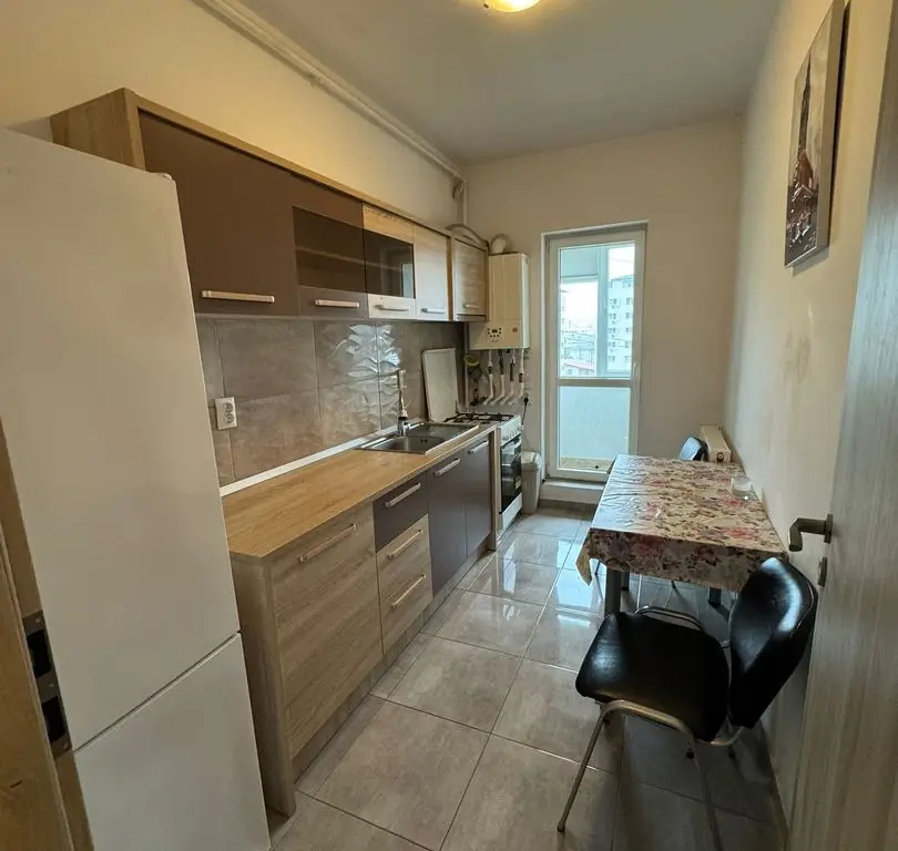Garsonieră decomandată de închiriat, Militari Residence, Str. Rezervelor 55C