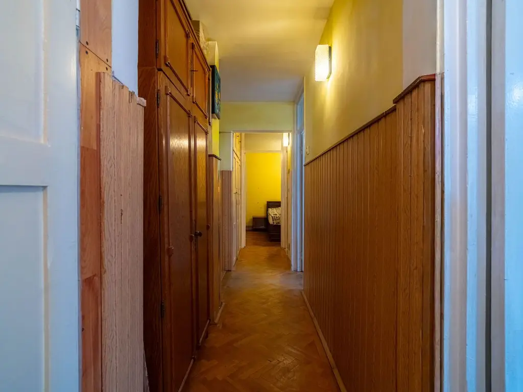 Apartament spațios cu 4 camere – Zona Boul Roșu 0% COMISION