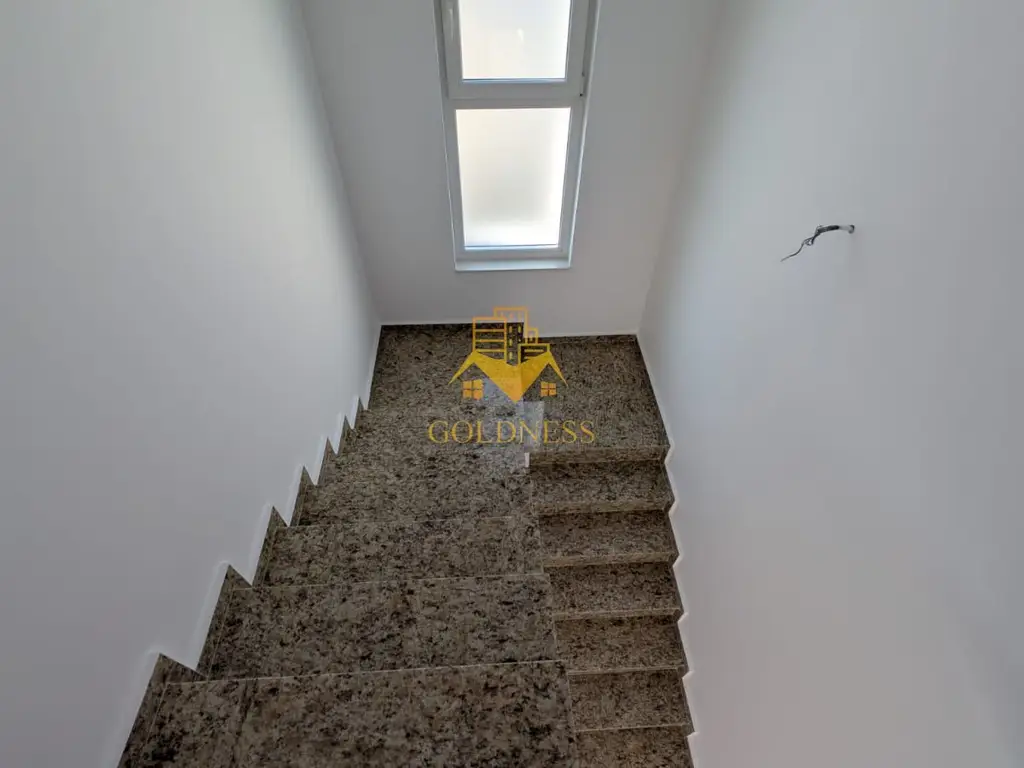 Casă individuală, 4 camere, 470 mp teren, Cluj