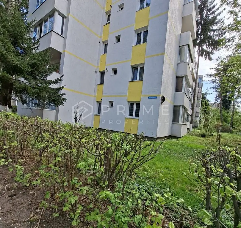Apartament 3 camere parter | Dâmbu Pietros |