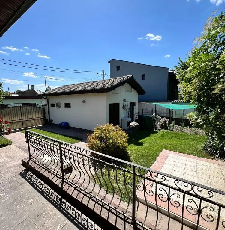 Casa deosebita P+M si teren aferent 800mp - Oltenita