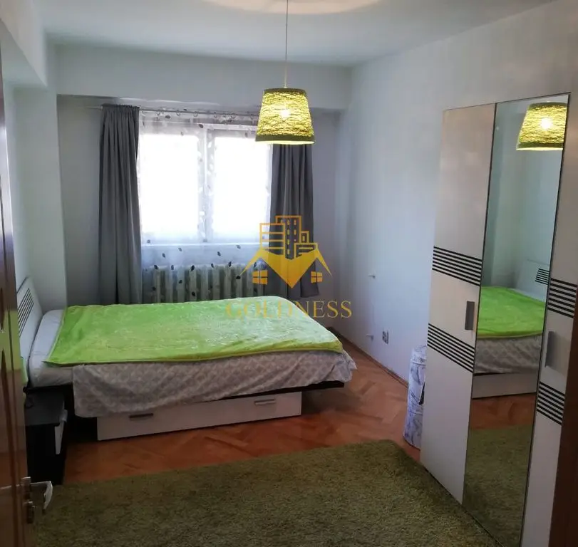 3 camere, decomandate, mobilat complet, Zona Avram Iancu, Cipariu