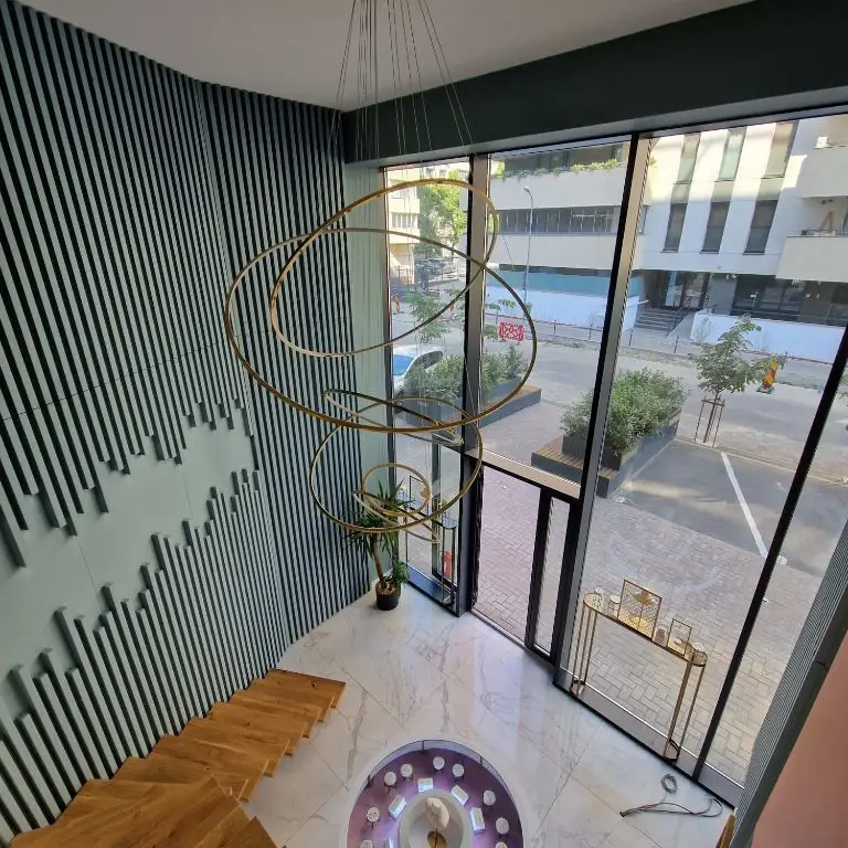 Spațiu Comercial 113mp,Chiriaș 2900€/lună,7 min de Victoriei,Proprieta