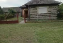 Ag BRASADAS vinde casa LOCUIBILA 3 cam teren 5.000 mp HOREA.