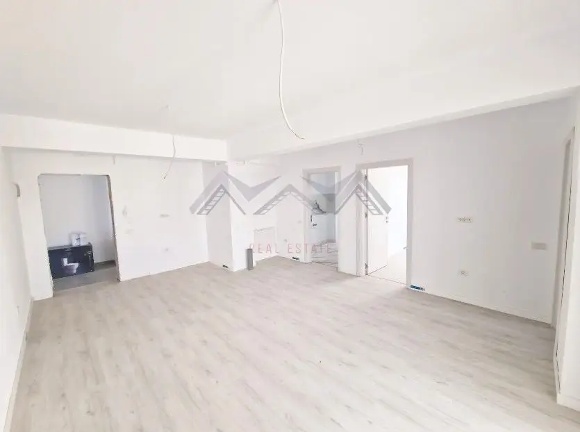 Apartament 2 camere Otopeni central | include TVA și parcare