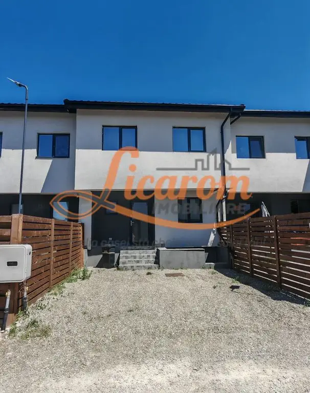 COMISION 0 . Vila LA CHEIE - IZVOR TARLUNGENI - P+E ,4 CAMERE.
