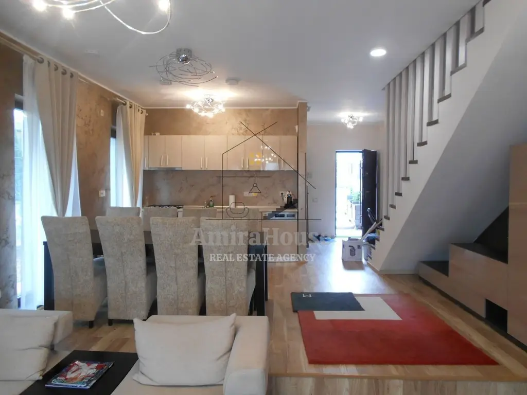 Casa tip duplex, 170 mp utili, 250 mp teren, finisata, mobilata, zona E.Ionesco