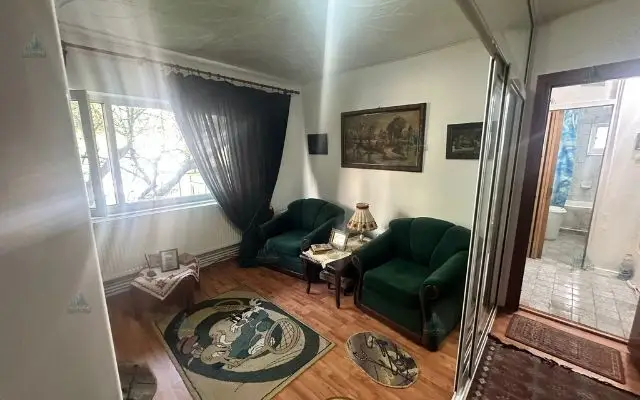 Apartament de vânzare cu 2 camere/scoala nr. 8