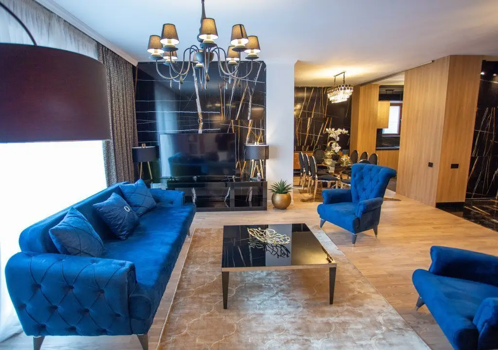 DE VANZARE AP 4 CAMERE LUX, NOU