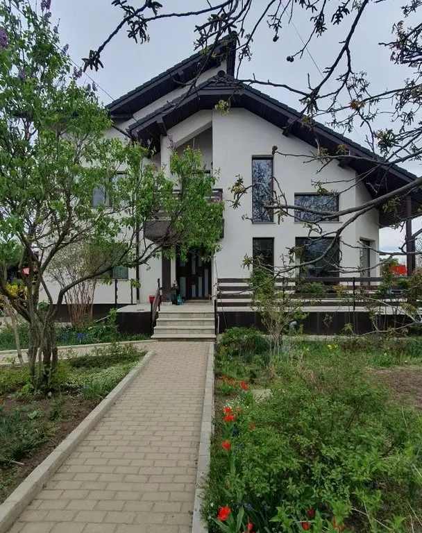 Vila 412 mp Galata, 1201 mp curte, direct proprietar