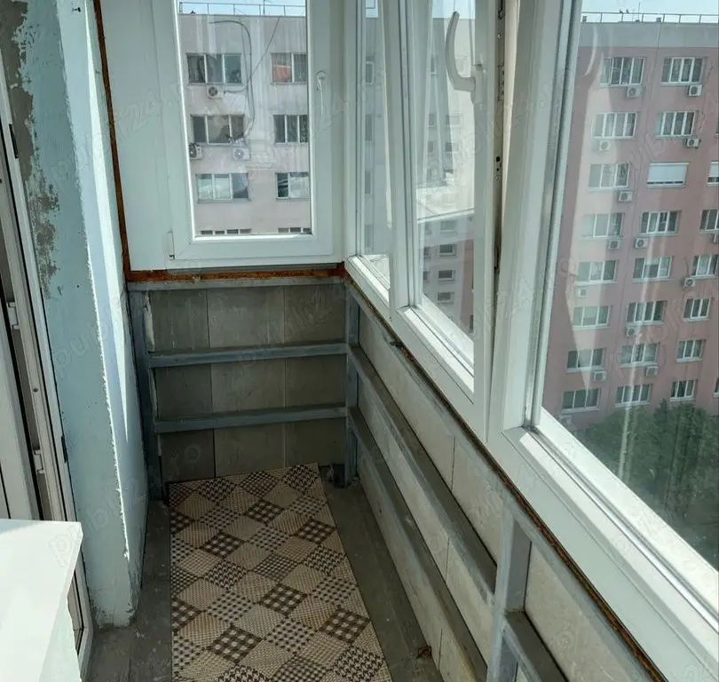 vand apartament 3 camere plus dressing