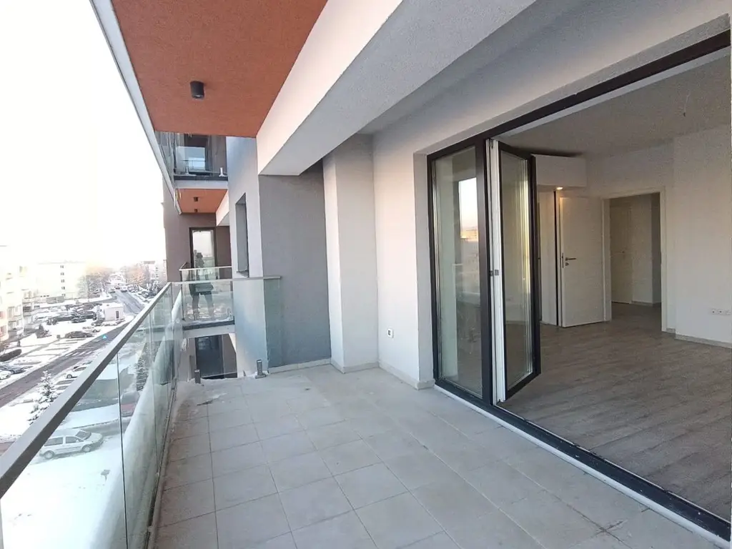 Oferim spre vanzare apartament 2 camere modern cu pereti retractabili