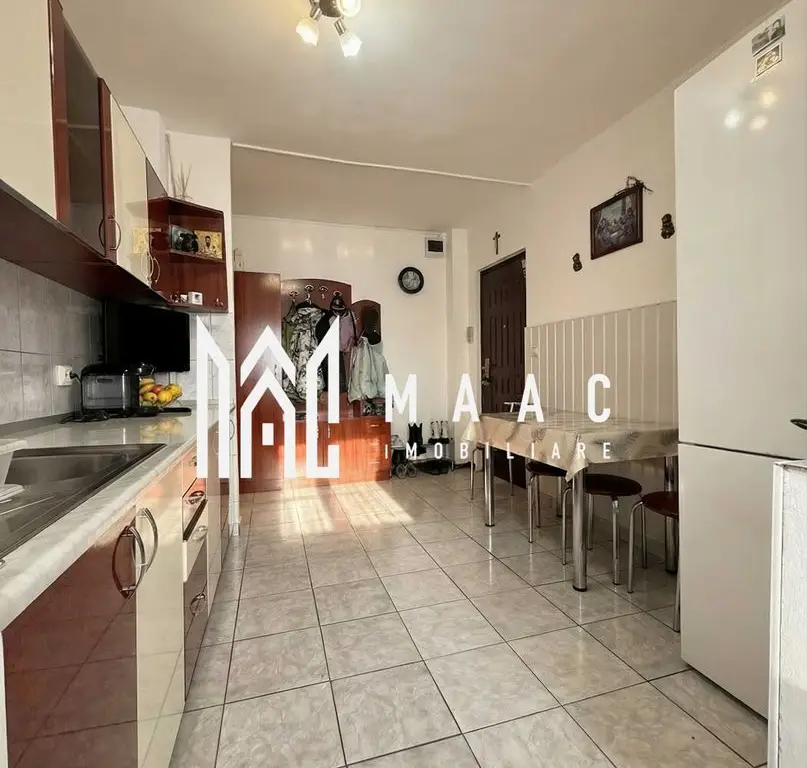 Apartament de vânzare în Sibiu, cu 2 camere decomandate, Terezian