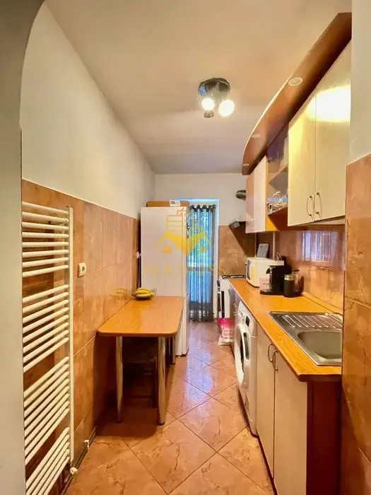 2 camere, decomandate, balcon, Manastur Zona Big, Izlazului,Mehedinti