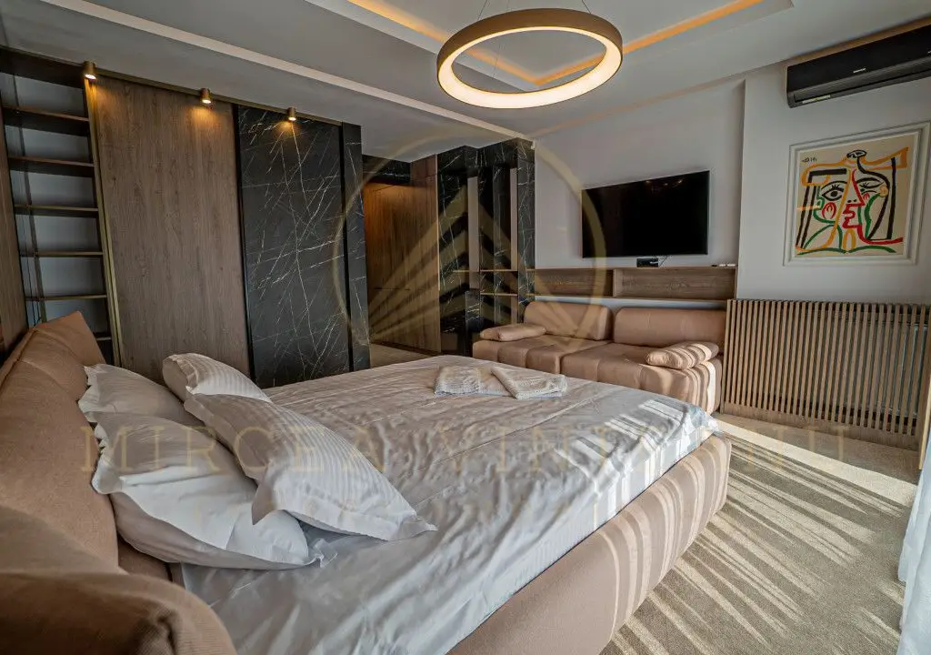 Stațiunea Mamaia - Garsoniera mobilata si utilata complet.