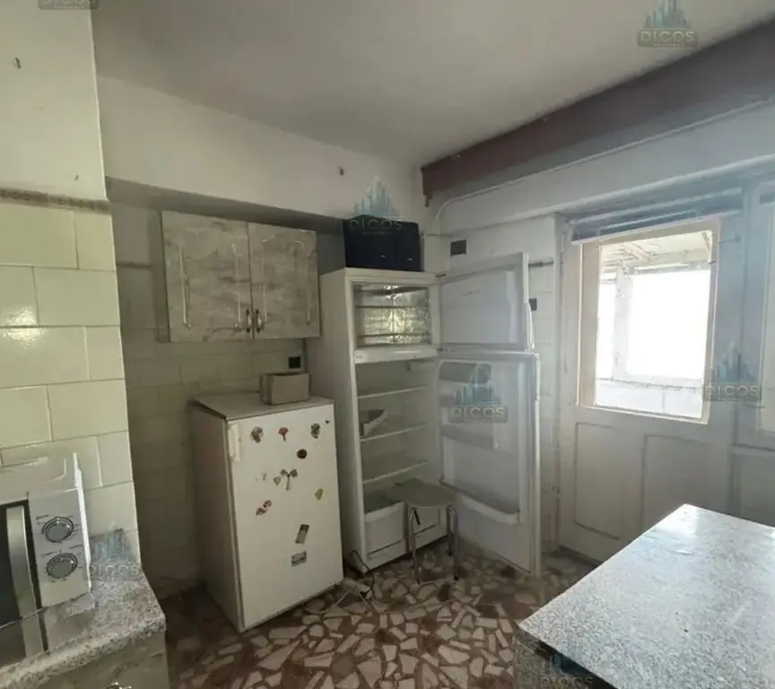 Apartament 4 Camere – Lângă Liceul Maiorescu, Giurgiu