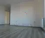 Decomandat . Finisaje de calitate.