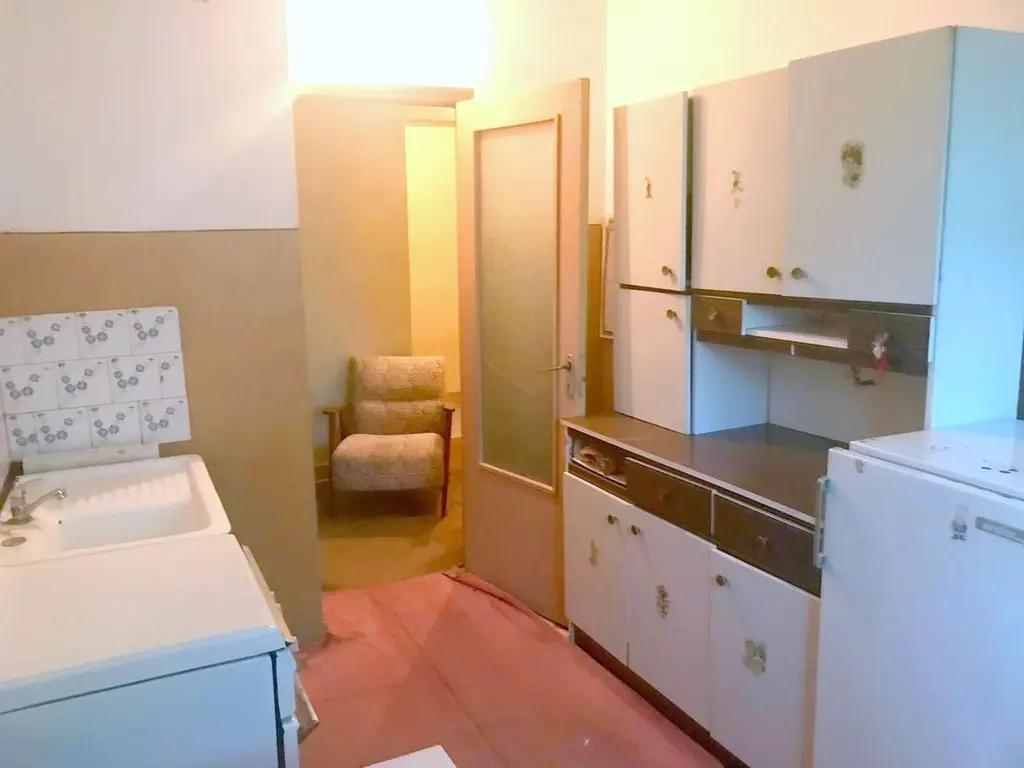 Exclusivitate - Apartament 2 camere în Micro 17, parter,  de renovat