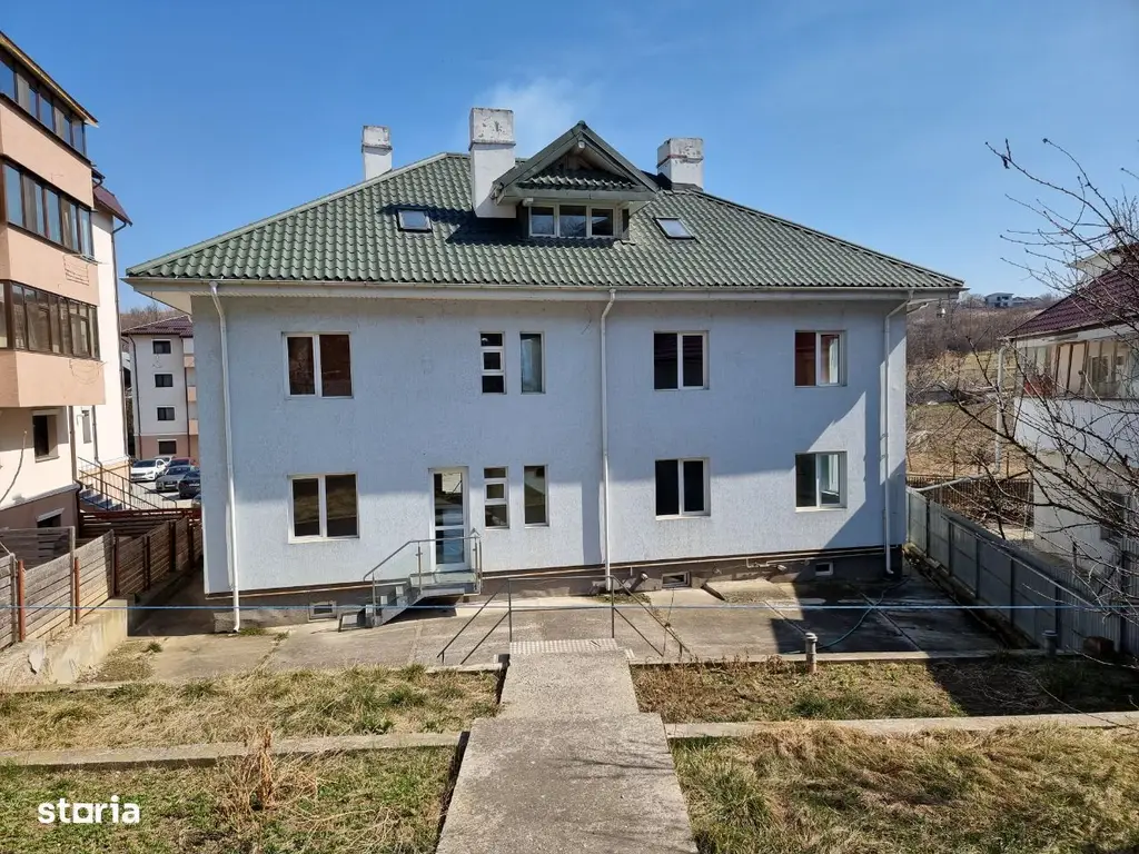 Chirie sau Vânzare - Vila Mare 3 Apartamente + Buncăr – Privat Afacere