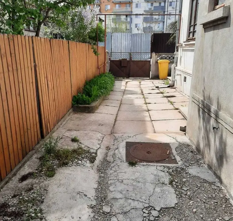 Vilă de vânzare București