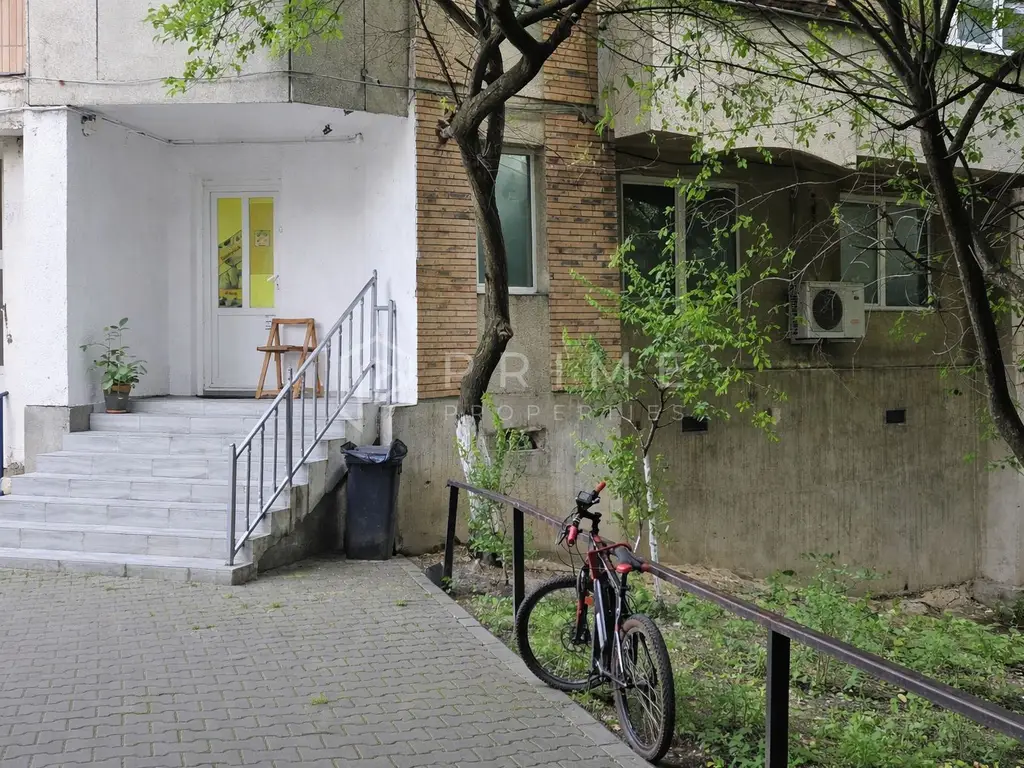 Spațiu comercial 4 camere| 80 mp | Arteră intens circulată, Tudor