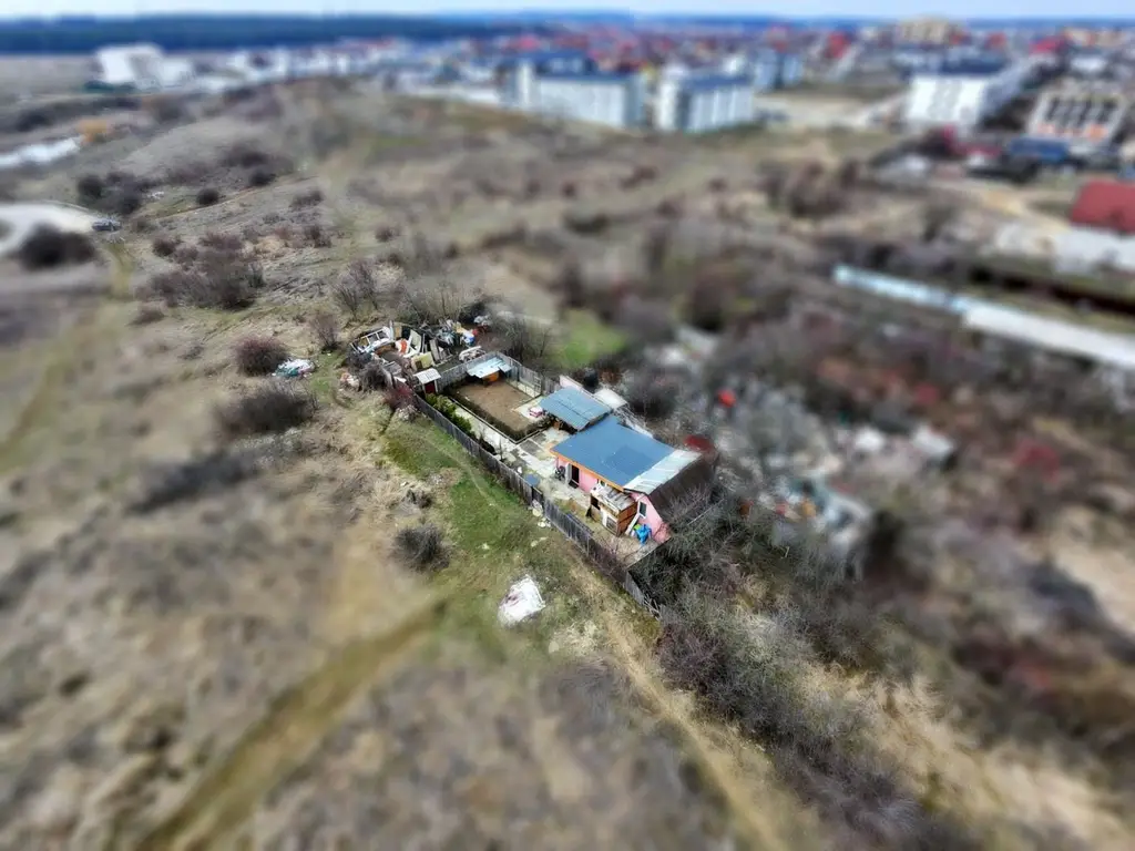 Teren 200 mp cu anexă locuibilă – Aleea Stadionului, Pitești