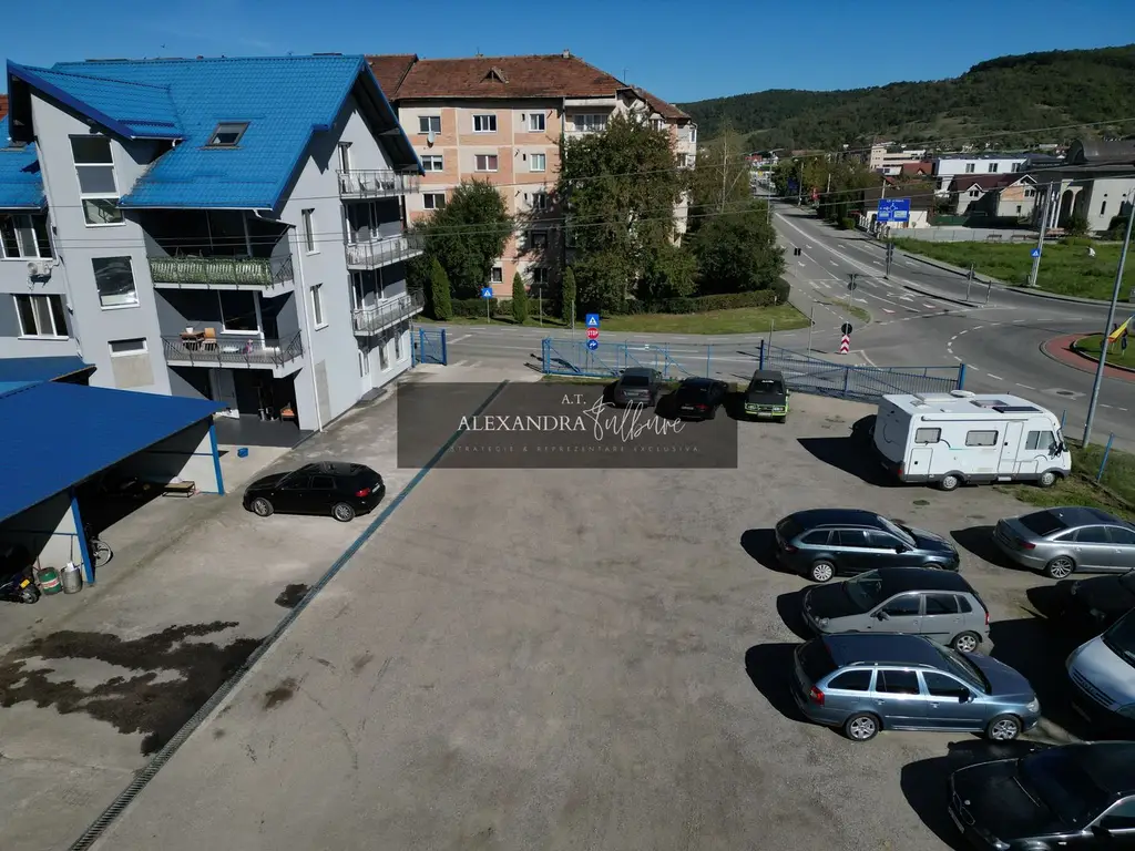 Oportunitate strategică de dezvoltare în Hațeg 3.079 mp