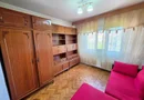 Vand apartament cu 2 camere decomandat in Calea Lipovei