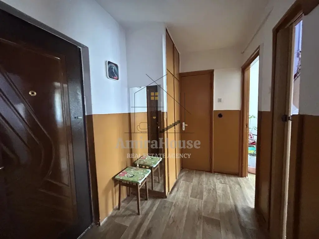 Apartament 2 camere decomandat, Manastur str Mehedinti