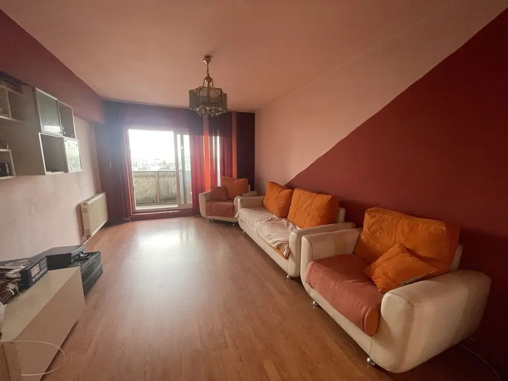 Apartament 4 camere de vazare- Calea Vitan