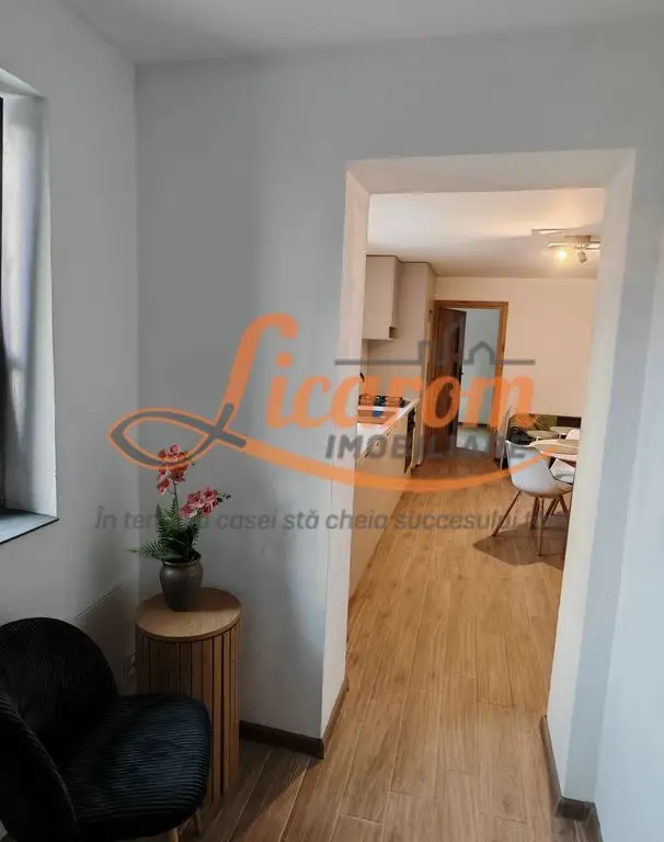 Apartament tip Casa 4 camere strada Carpatilor,totul nou.