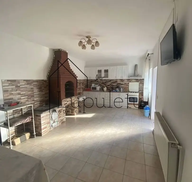 VILĂ PREMIUM DE VÂNZARE | STRADĂ PRIVATĂ | 5 CAMERE | Rasinari
