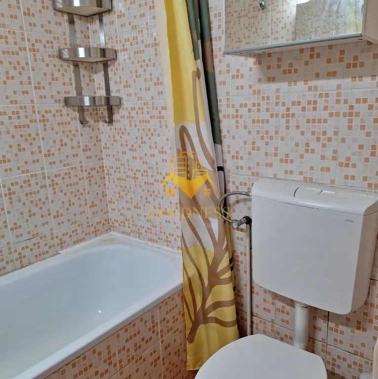 1 camera, Intre Lacuri, Iulius Mall, Aurel Vlaicu, FSEGA,
